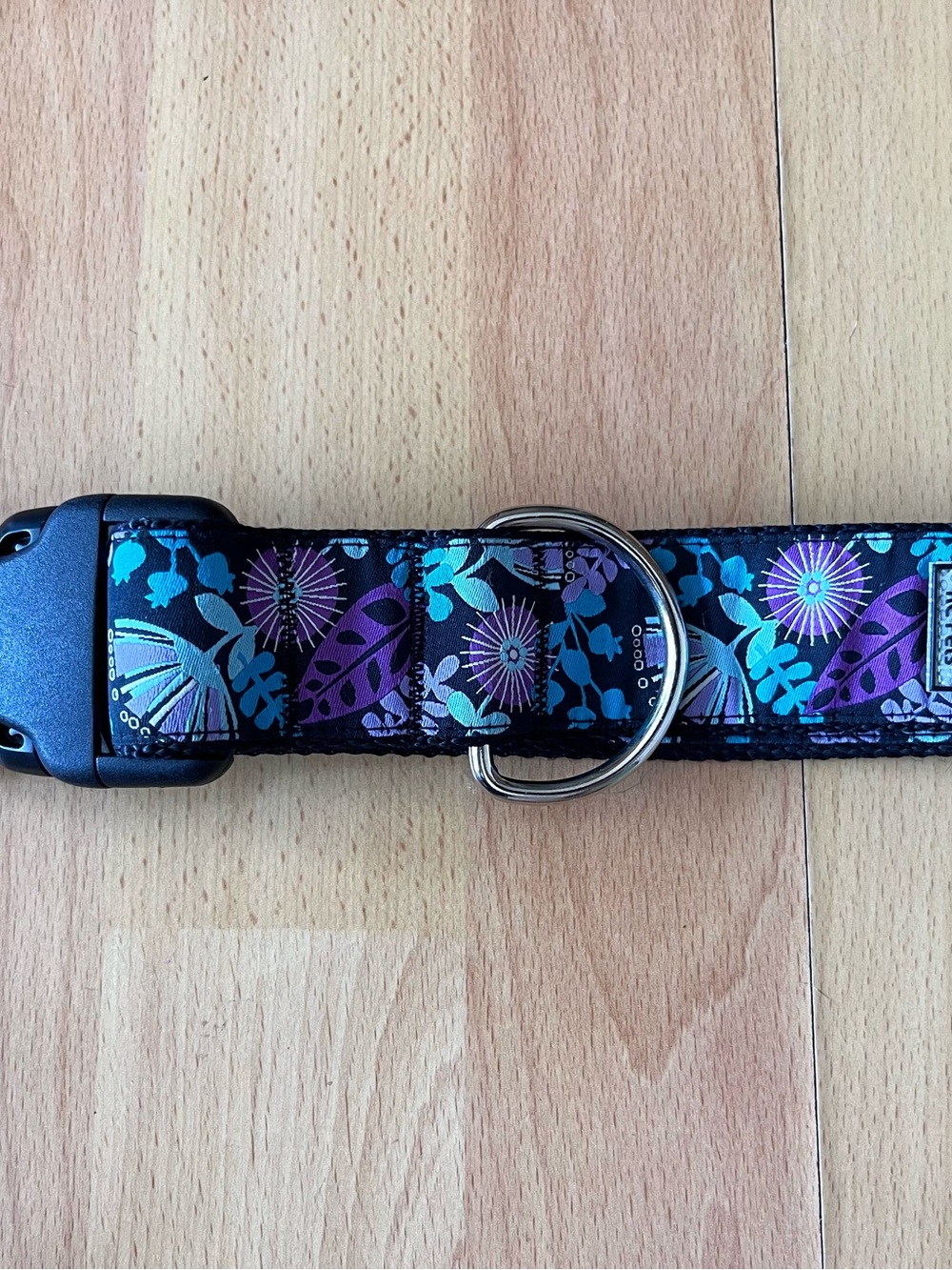 Vibrant Floral Pet Collar in Teal and Purple - Picture 1 of 6